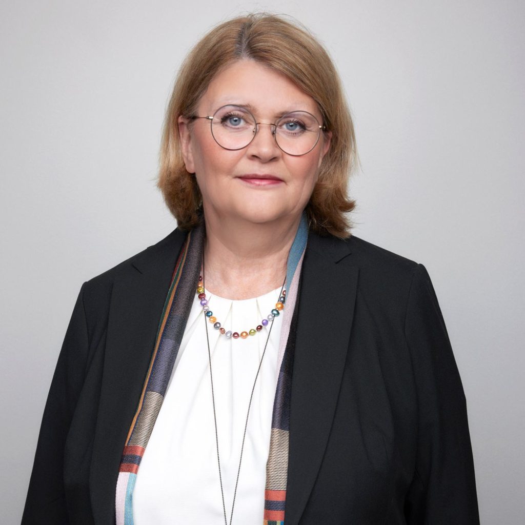 Porträtt Liselotte Hägertz Engstam, forskaren och styrelseproffs